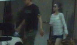 王丽坤爆料吃瓜,一场吃瓜盛宴背后的真相