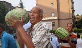 大型吃瓜现场图,揭秘娱乐圈幕后风云